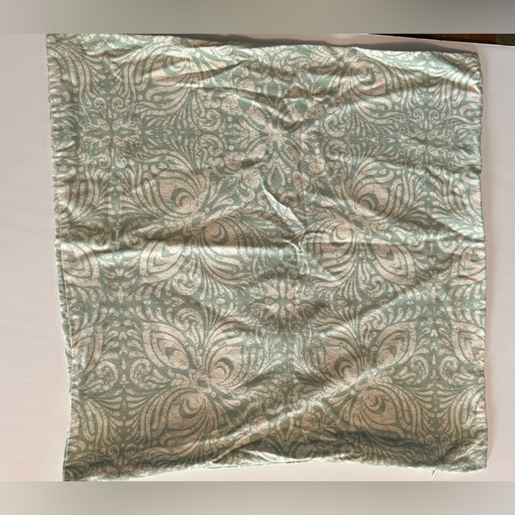 Set of Butterfly Decorative Square Pillowcases (Inserts / Stuffing not included) - Picture 5 of 6